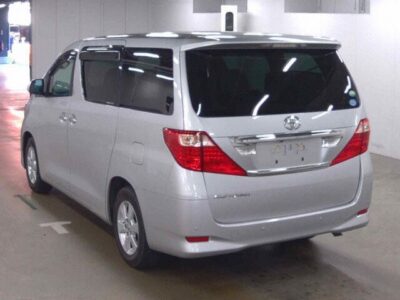 Toyota Alphard campervan facelift model EnRoute from japan