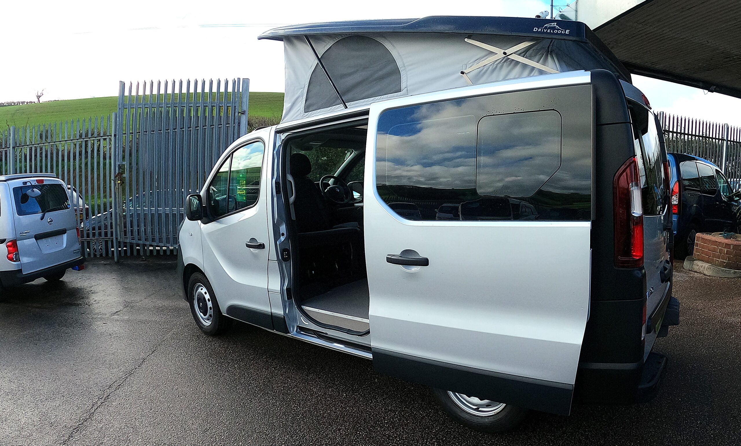 vauxhall vivaro campervan for sale